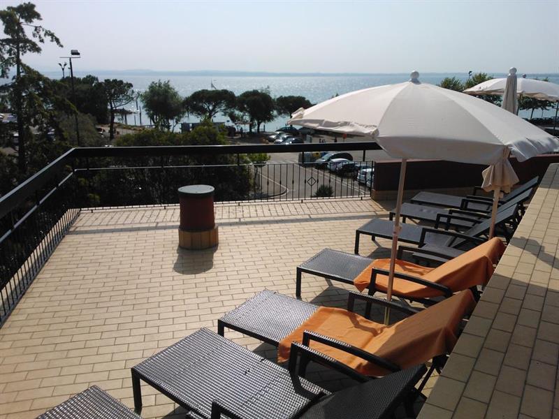 Alevic Hotel Sirmione Exterior foto